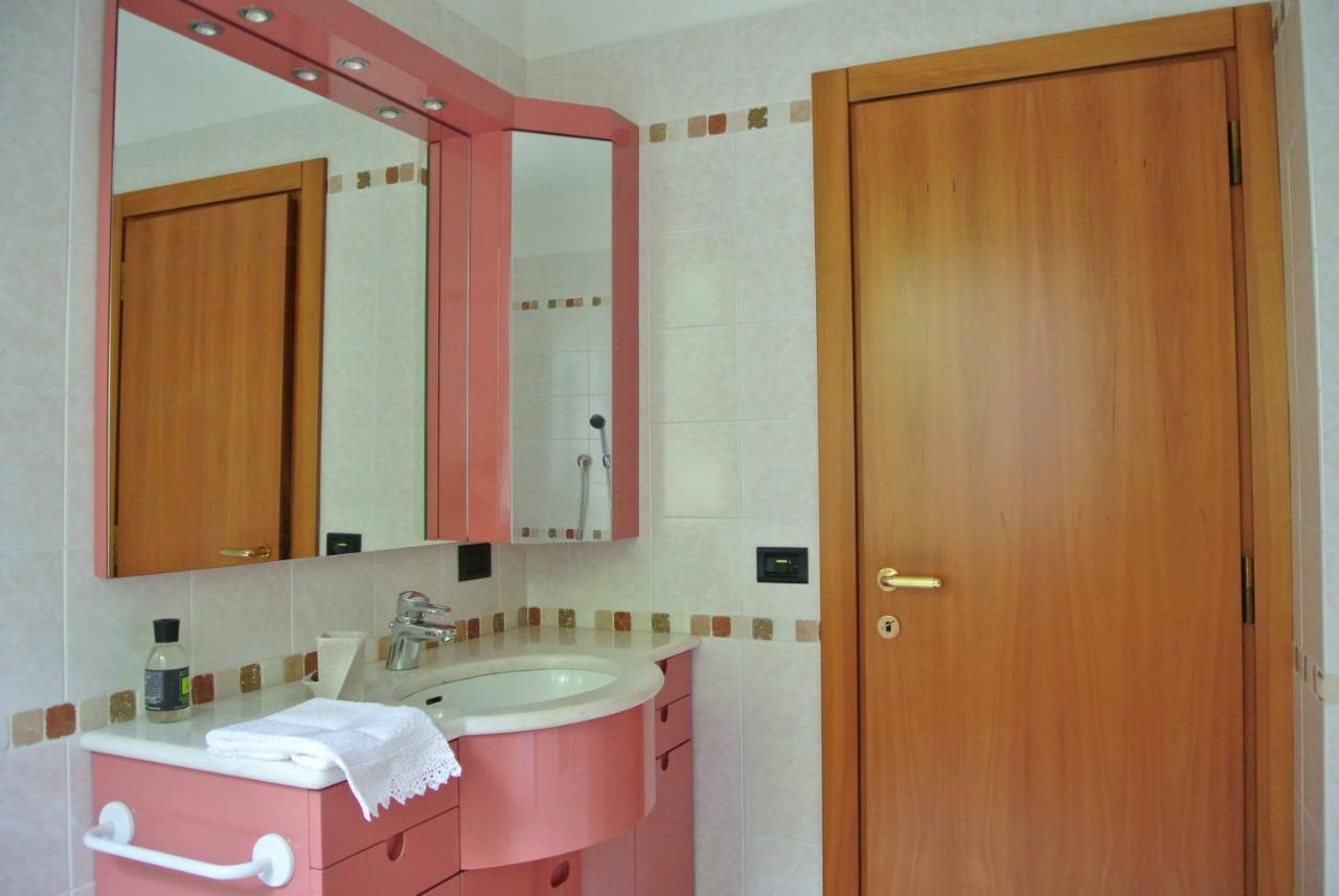 B&B Sari Como Exteriér fotografie
